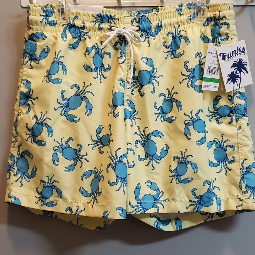 Trunks Brand NWT Men's Pale Yellow with Blue Crab Design Swim Trunks